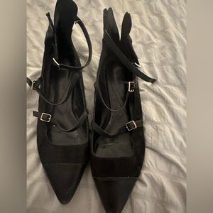 Cute straps black shoes
